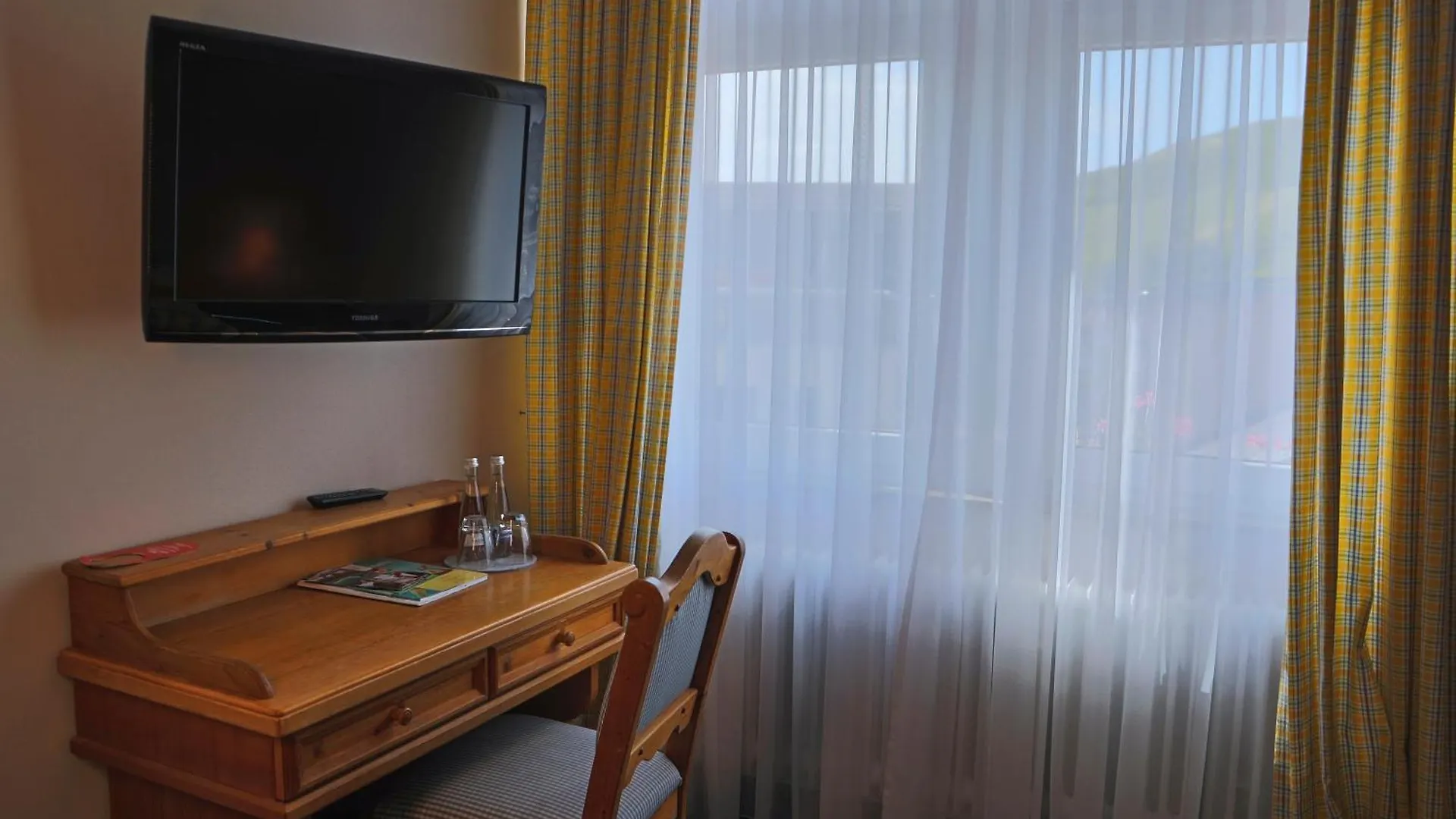 Landhotel Traube Baden-Baden 4*,  Alemanha